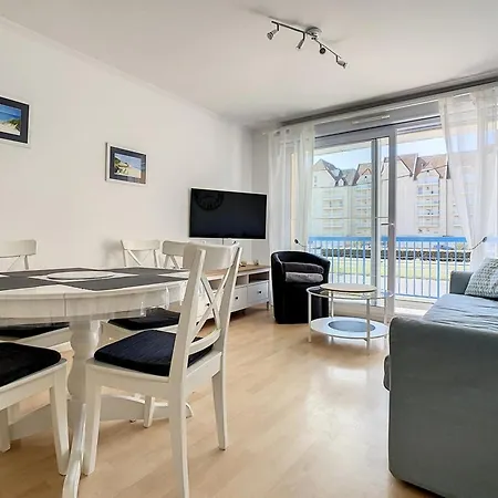 Lumineux A 100m De La Avec Balcon, Parking, Ideal Pour Sejours Courts Et Longs - Fr-1-236-139 *